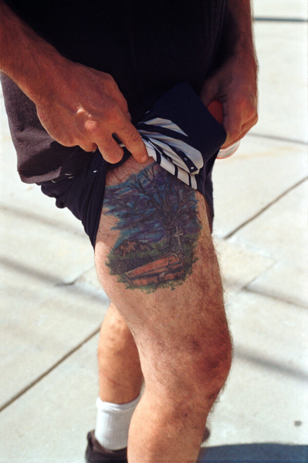  - Image 3 of 8